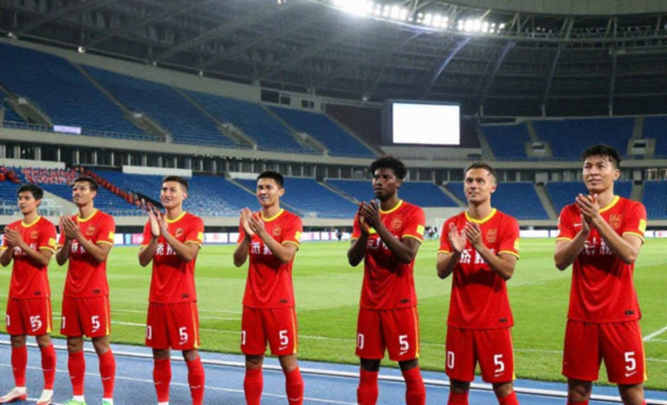 Thiên đường lối chơi và hoang dã chiến thuật: Đọc V-League như một bản vẽ hình học Thiên đường lối chơi và hoang dã chiến thuật: Đọc V-League như một bản vẽ hình học
