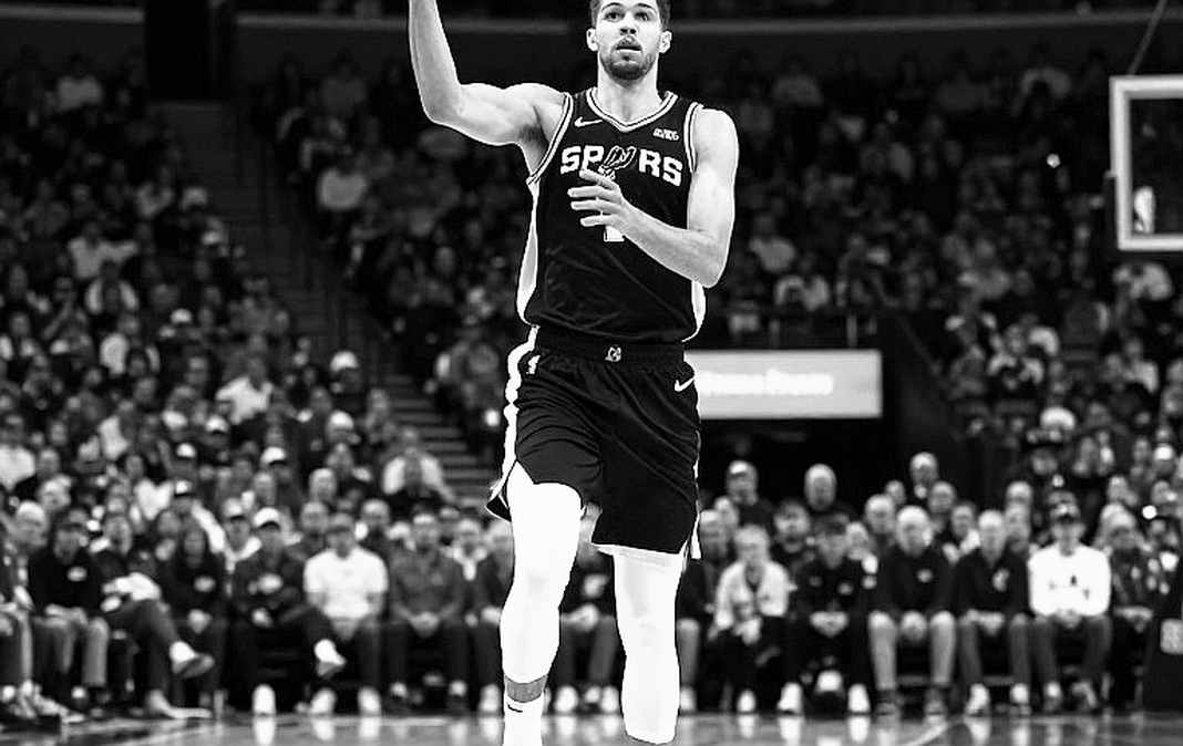 Amen Thompson và bản hợp đồng 208 triệu USD: Houston Rockets đang đặt cược vào tương lai nào?