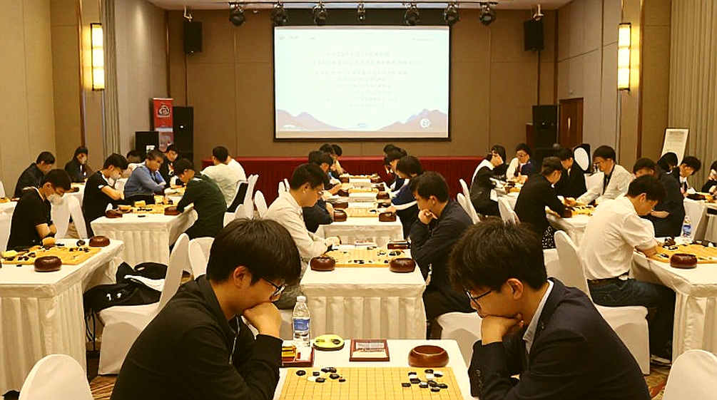 Carlsen trở lại bảo vệ ngai vàng tại Tech Mahindra Global Chess League 2026: Bản đồ không gian của một giải đấu 1 triệu đô la