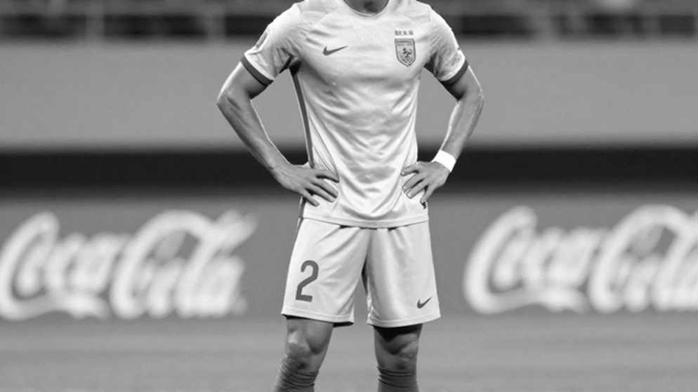 Patrick Vieira tiếp quản Senegal: Mane vắng mặt vì lý do thể lực, và một chu kỳ mới bắt đầu Patrick Vieira tiếp quản Senegal: Mane vắng mặt vì lý do thể lực, và một chu kỳ mới bắt đầu