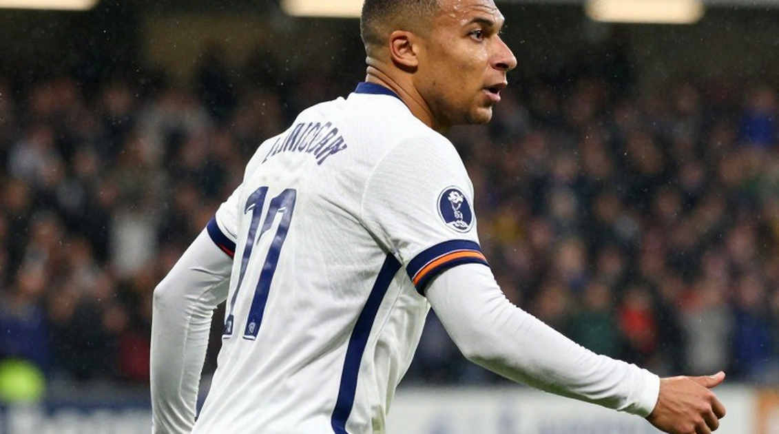 Bài kiểm tra không có mẫu: Nordin Bakker, Ajax và canh bạc thầm lặng của Midtjylland