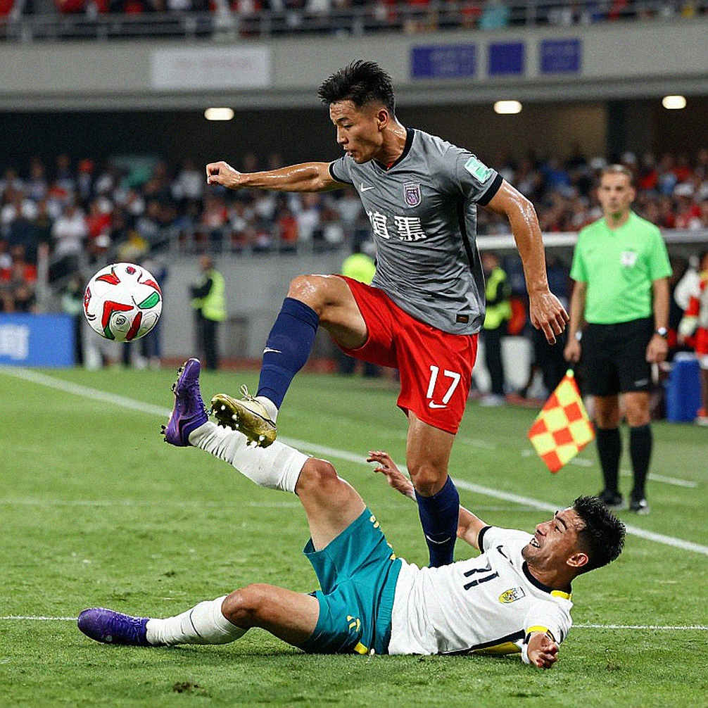 Vietnam Accelerates Stadium Infrastructure as Thailand Remains Stuck at Chon Buri
